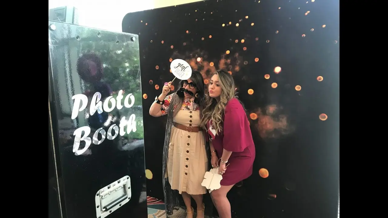 Open-air glam photo booth setup in Tampa, FL